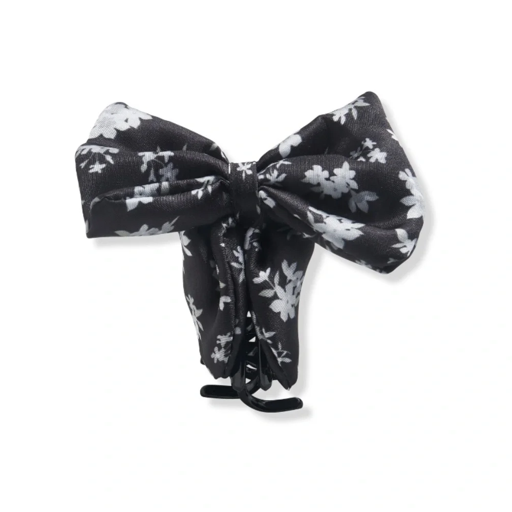 5 baublebar claw hair clip accessories NWT 💫